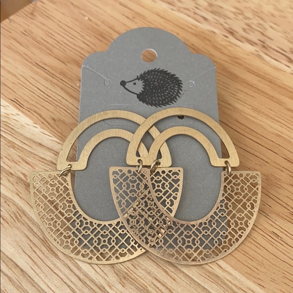 Retro Vintage style gold earrings - Picture 3 of 3